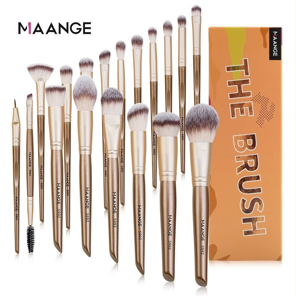 Maange The Brush 18Pcs Set In 2 colours: Golden & Black