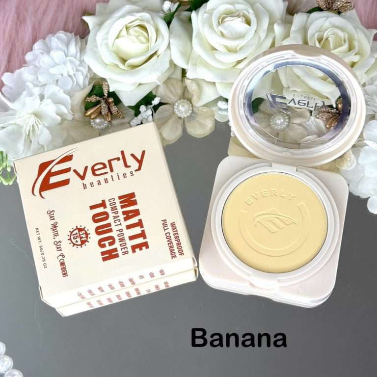 Everly Beauties Matte Touch Compact Powder SPF15+